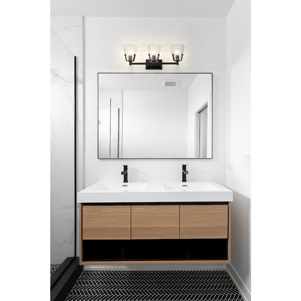 Z-Lite 3 Light Vanity. Picture 7