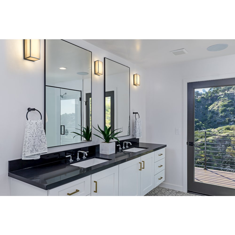 Z-Lite 1 Light Vanity. Picture 7
