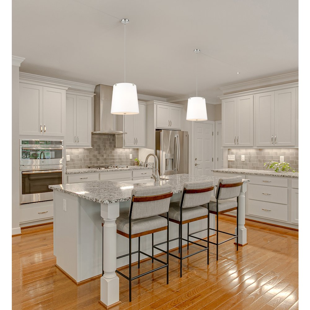Z-Lite 5 Light Pendant. Picture 7