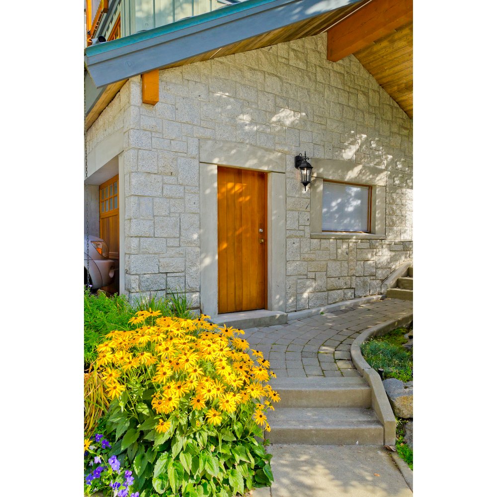 Z-Lite 1 Light Outdoor Wall Light. Picture 7