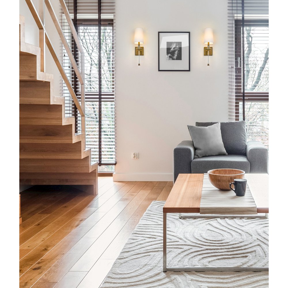 Z-Lite 1 Light Wall Sconce. Picture 6