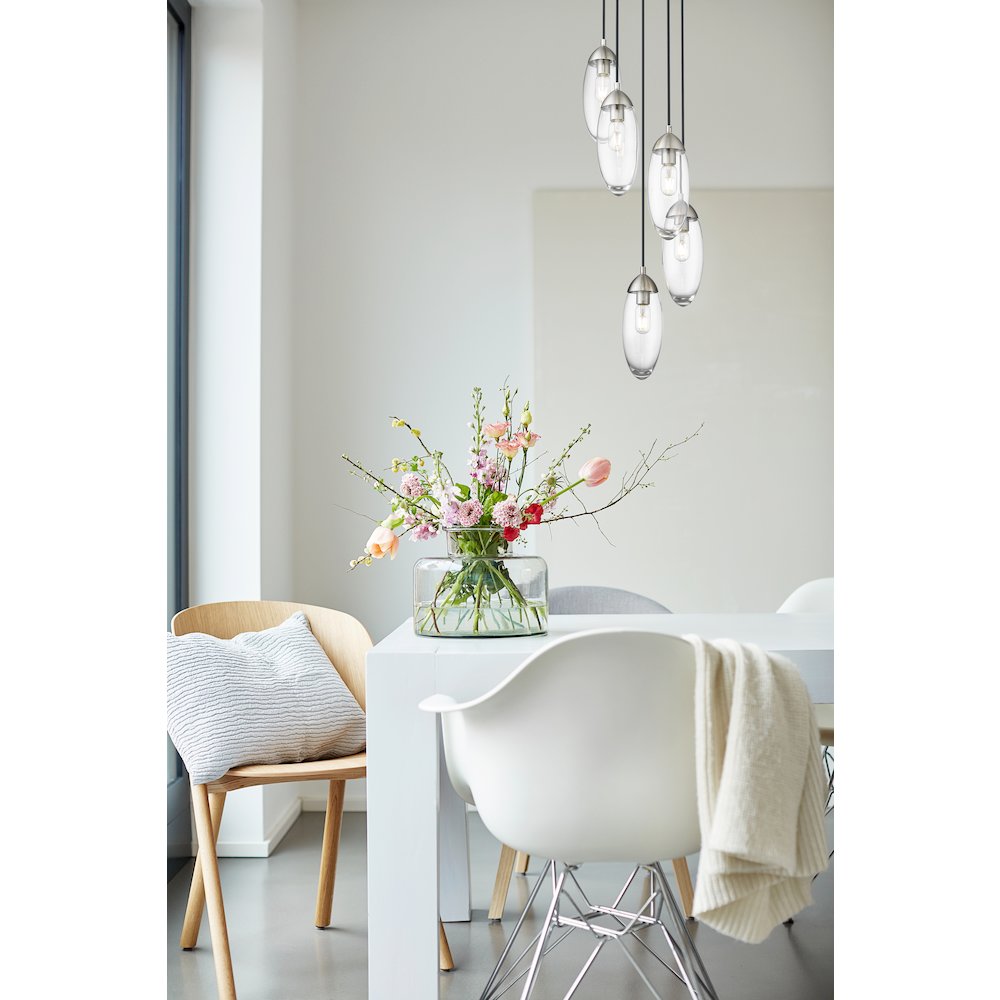 Z-Lite 5 Light Chandelier. Picture 6