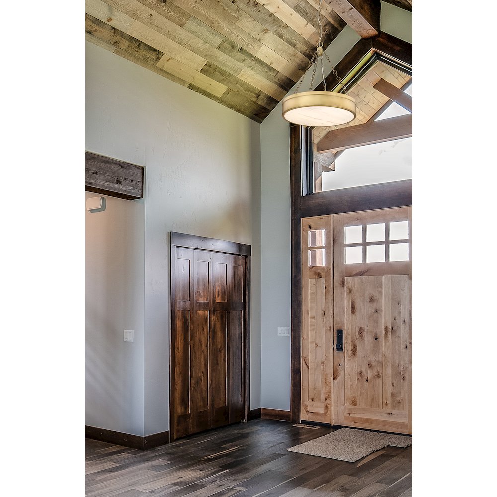 Z-Lite 3 Light Chandelier. Picture 7