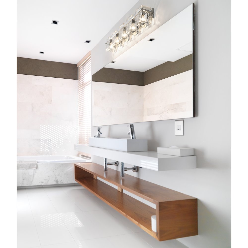 Z-Lite 5 Light Vanity. Picture 6