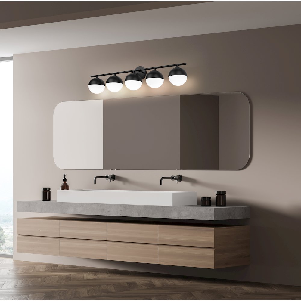 Z-Lite 5 Light Vanity. Picture 7