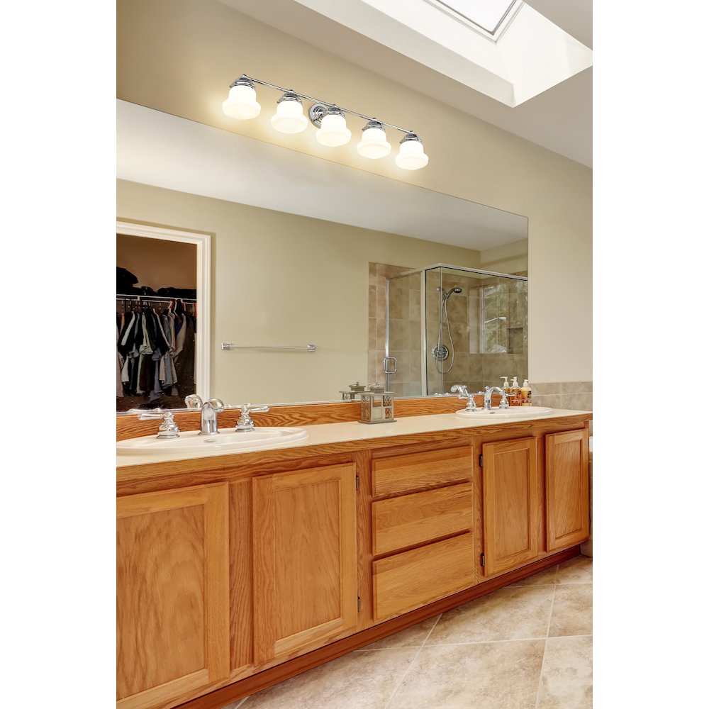 Z-Lite 5 Light Vanity. Picture 7