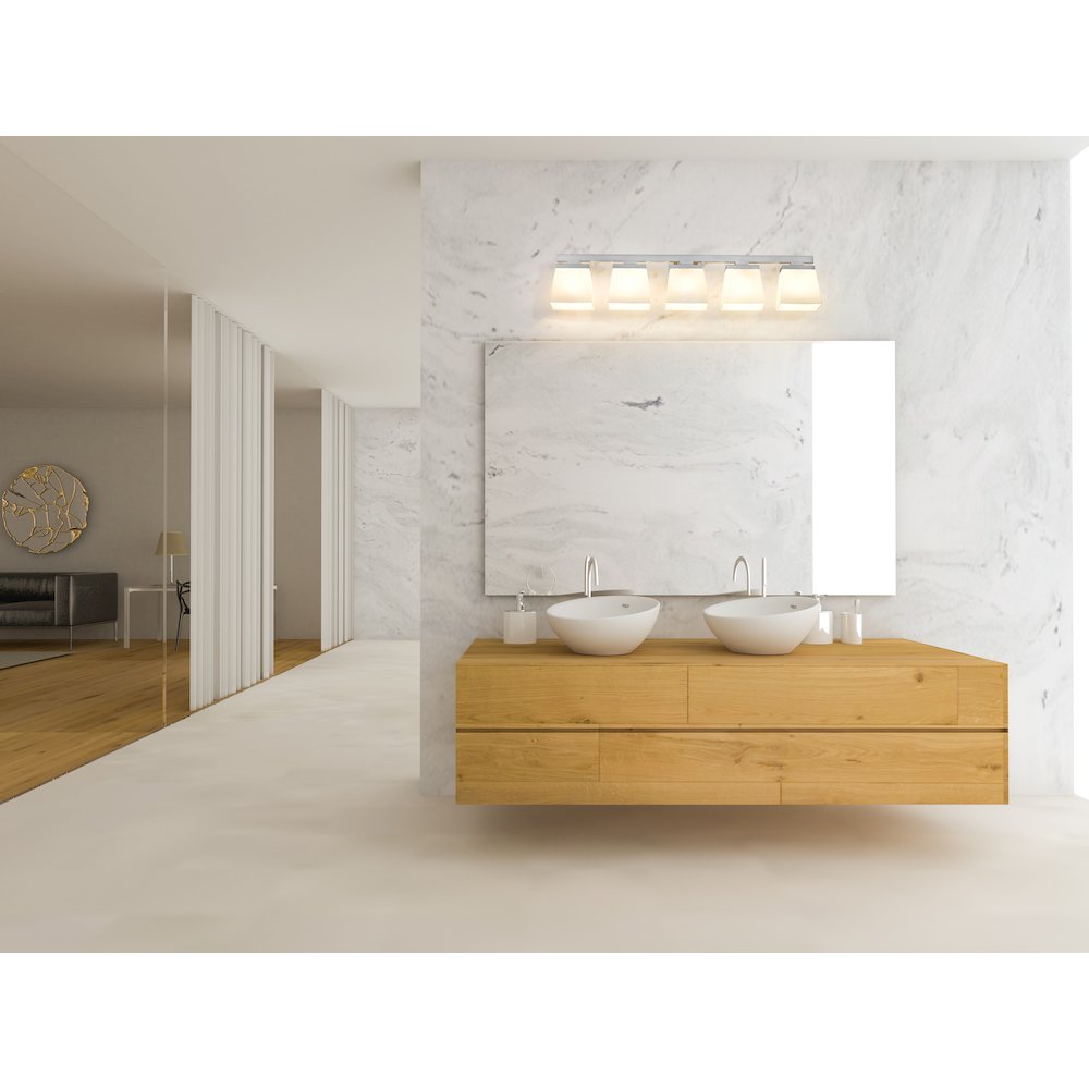 Z-Lite 5 Light Vanity. Picture 6