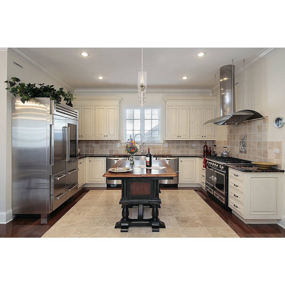 Z-Lite 4 Light Linear Chandelier. Picture 6