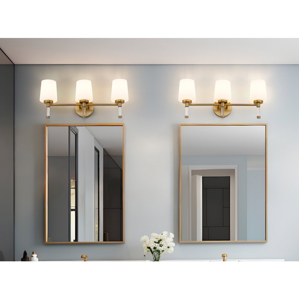 Z-Lite 3 Light Vanity, Modern Gold. Picture 5