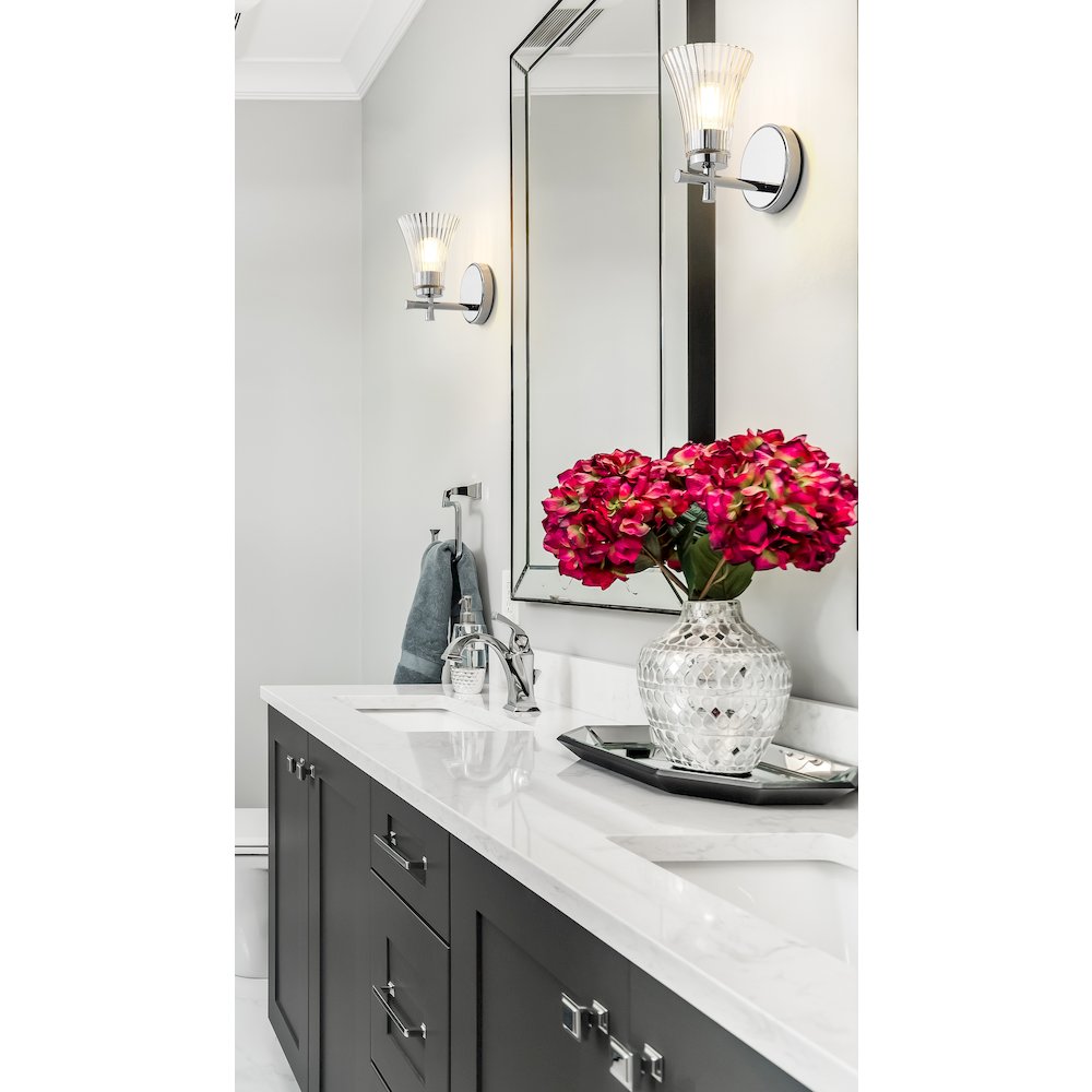 Z-Lite Belle 1 Light Wall Sconce in Chrome color, Steel frame. Picture 6