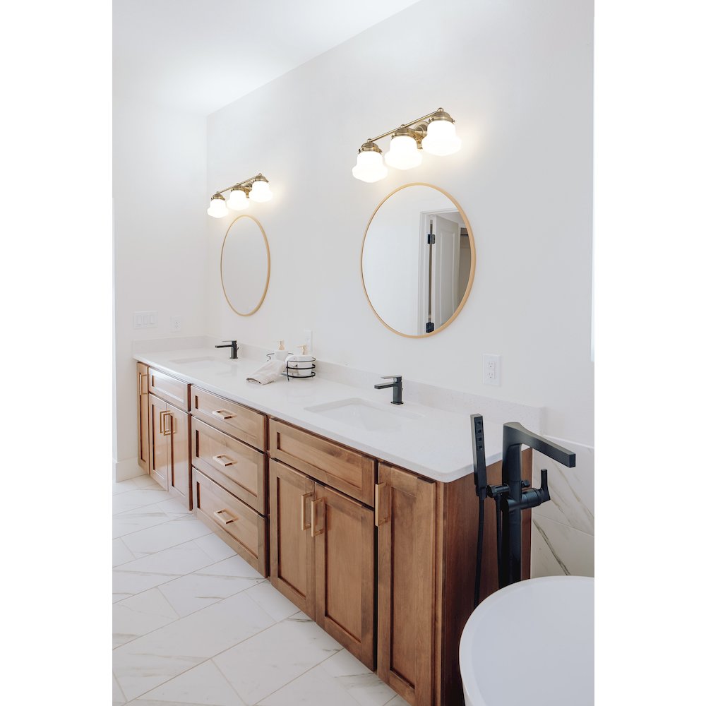 Z-Lite 3 Light Vanity. Picture 6