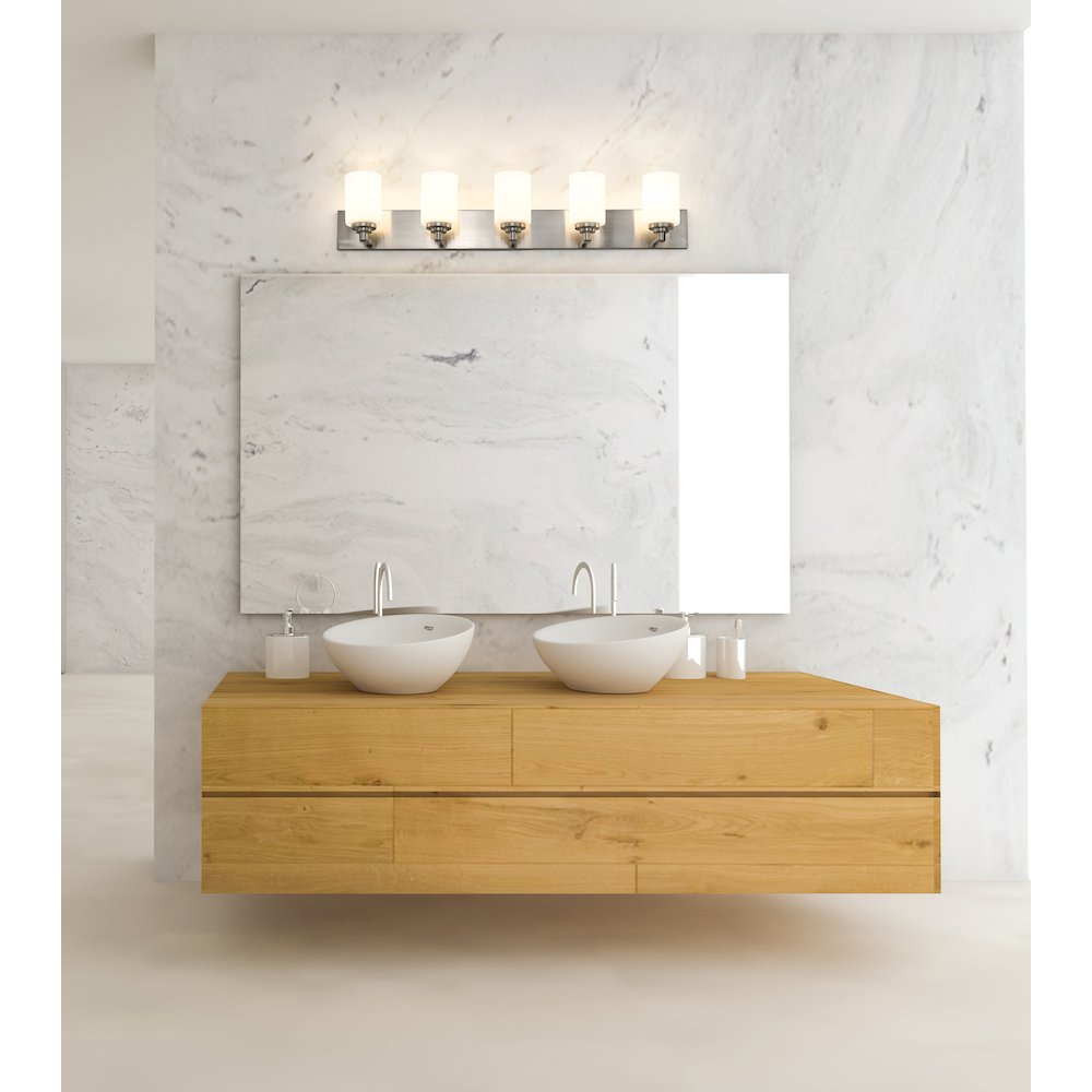 Z-Lite 5 Light Vanity. Picture 6