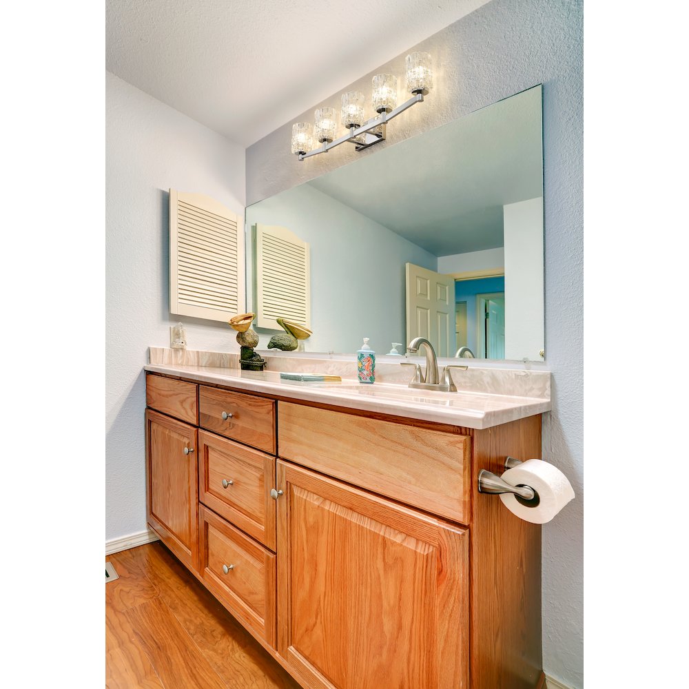Z-Lite Aubrey 5 Light Vanity in Chrome Frame Finish. Picture 7