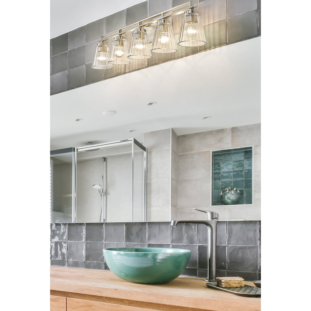 Z-Lite 5 Light Vanity. Picture 6