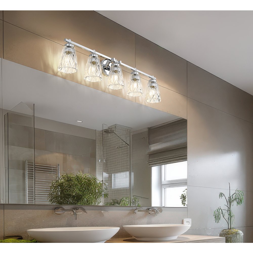 Z-Lite 5 Light Vanity, Chrome. Picture 5
