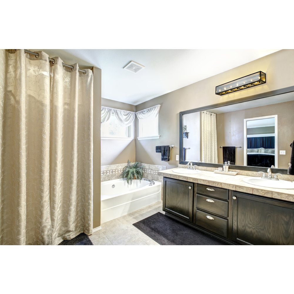 Z-Lite 7 Light Vanity. Picture 6