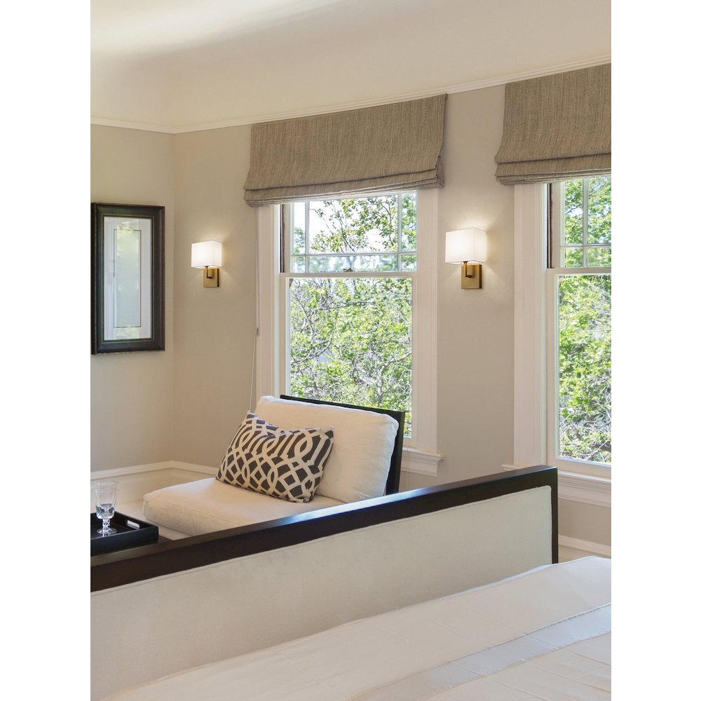 Z-Lite 1 Light Wall Sconce. Picture 6