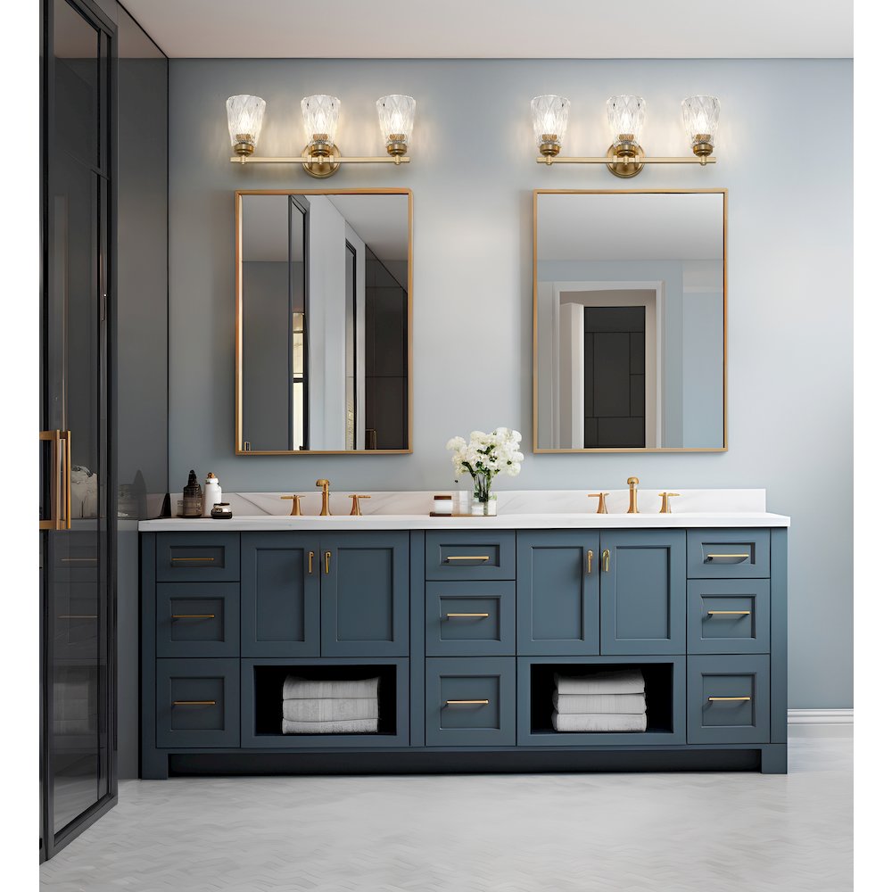 Z-Lite 3 Light Vanity, Modern Gold. Picture 5