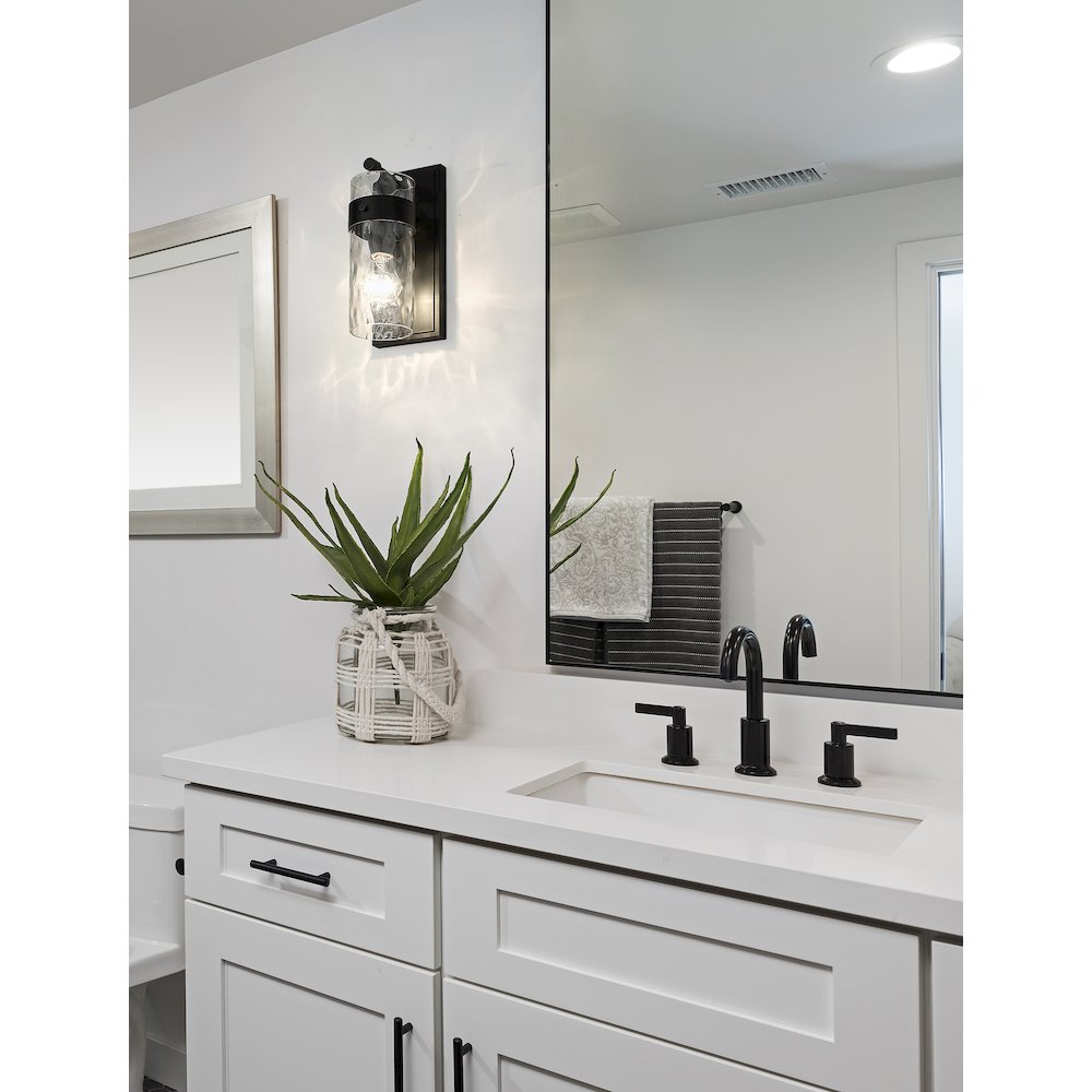 Z-Lite 1 Light Wall Sconce. Picture 6