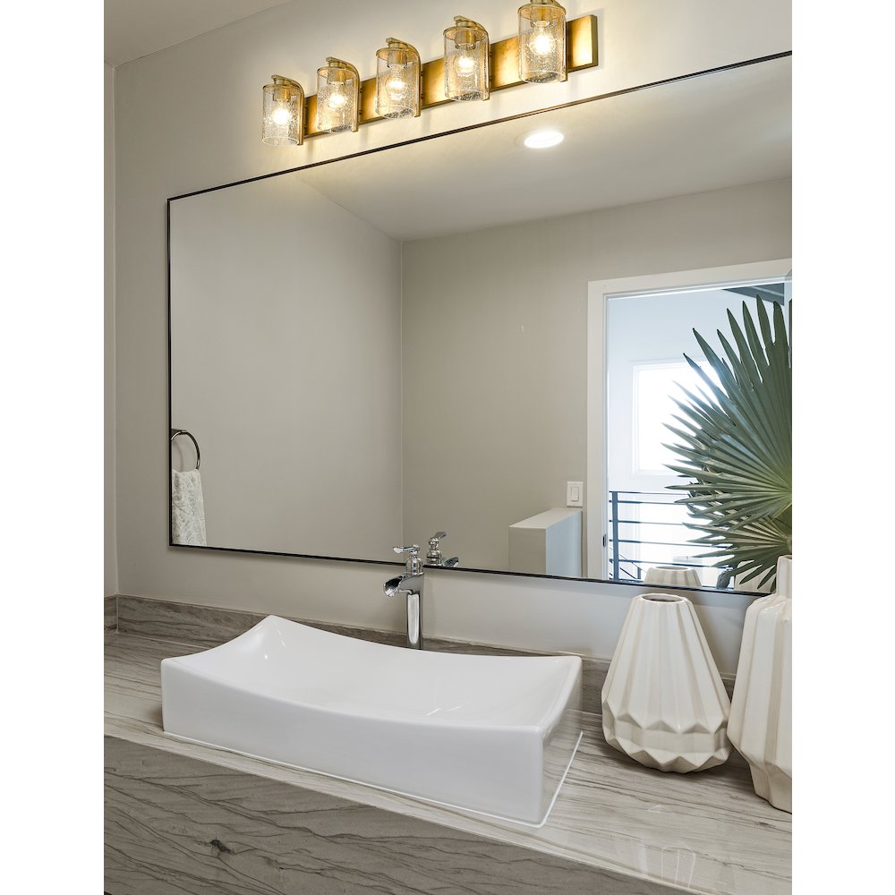 Z-Lite 5 Light Vanity. Picture 7