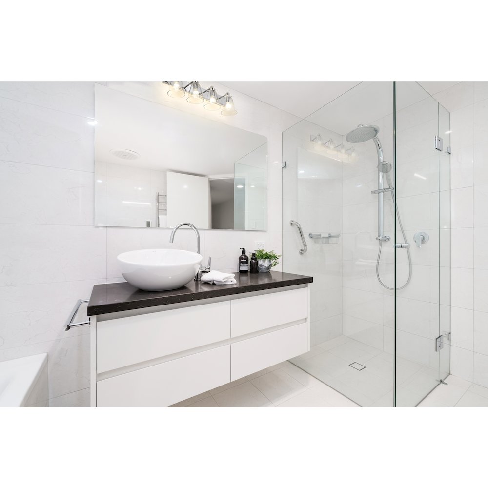 Z-Lite 4 Light Vanity. Picture 6