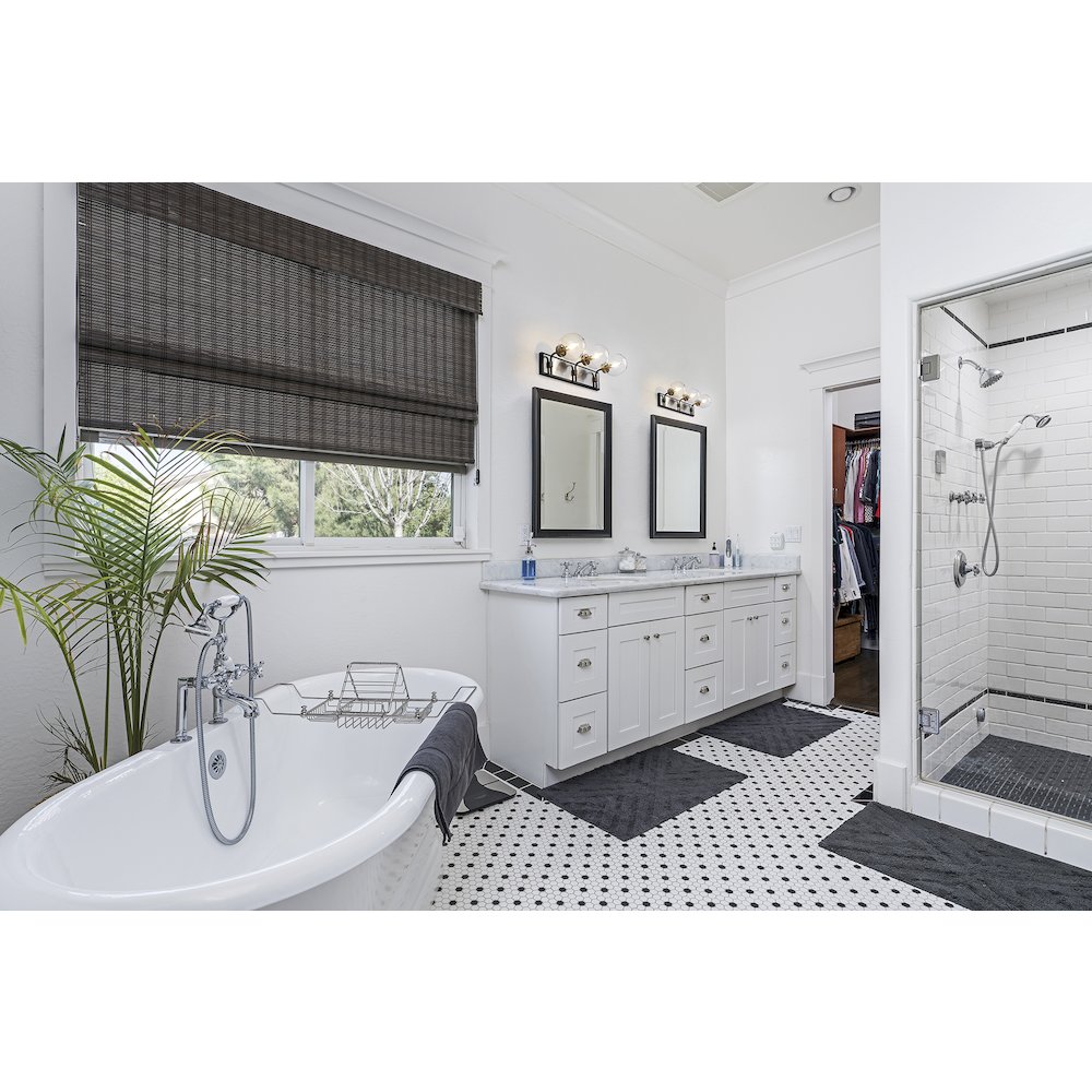 Z-Lite 3 Light Vanity. Picture 6