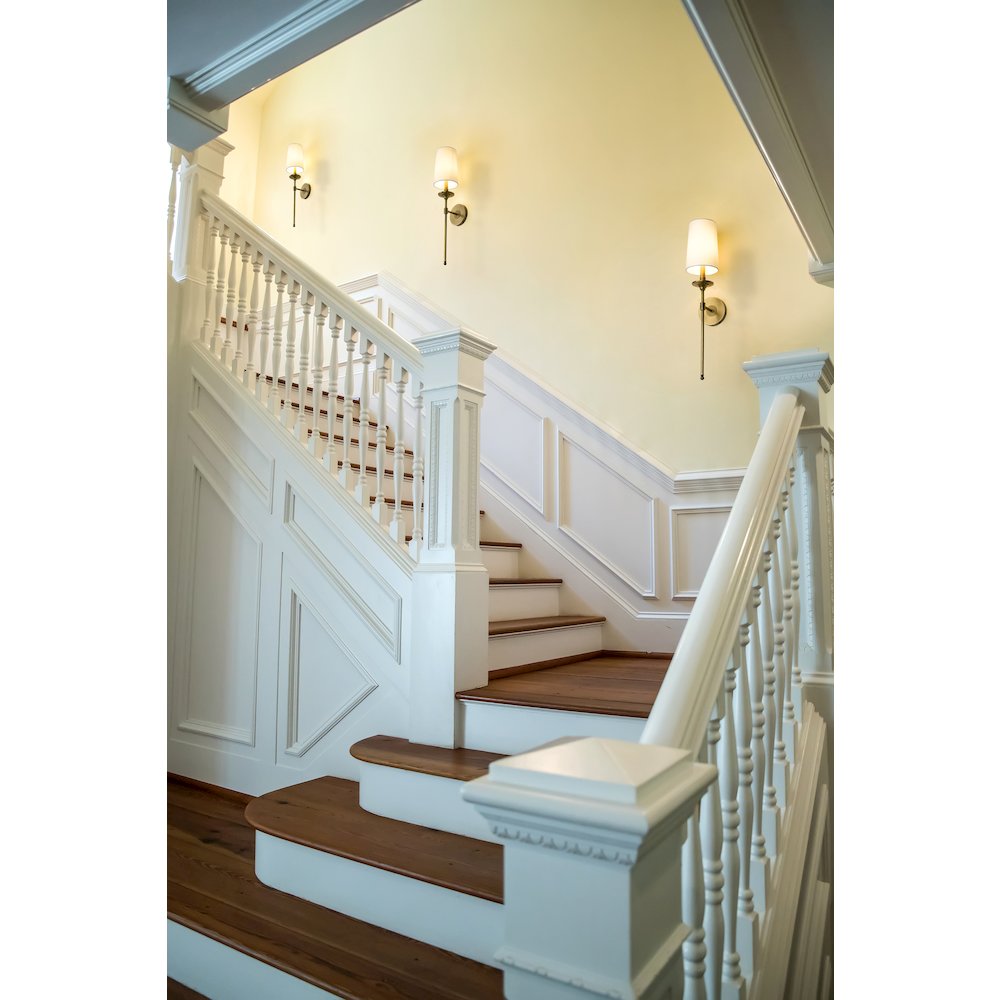 Z-Lite 1 Light Wall Sconce. Picture 7