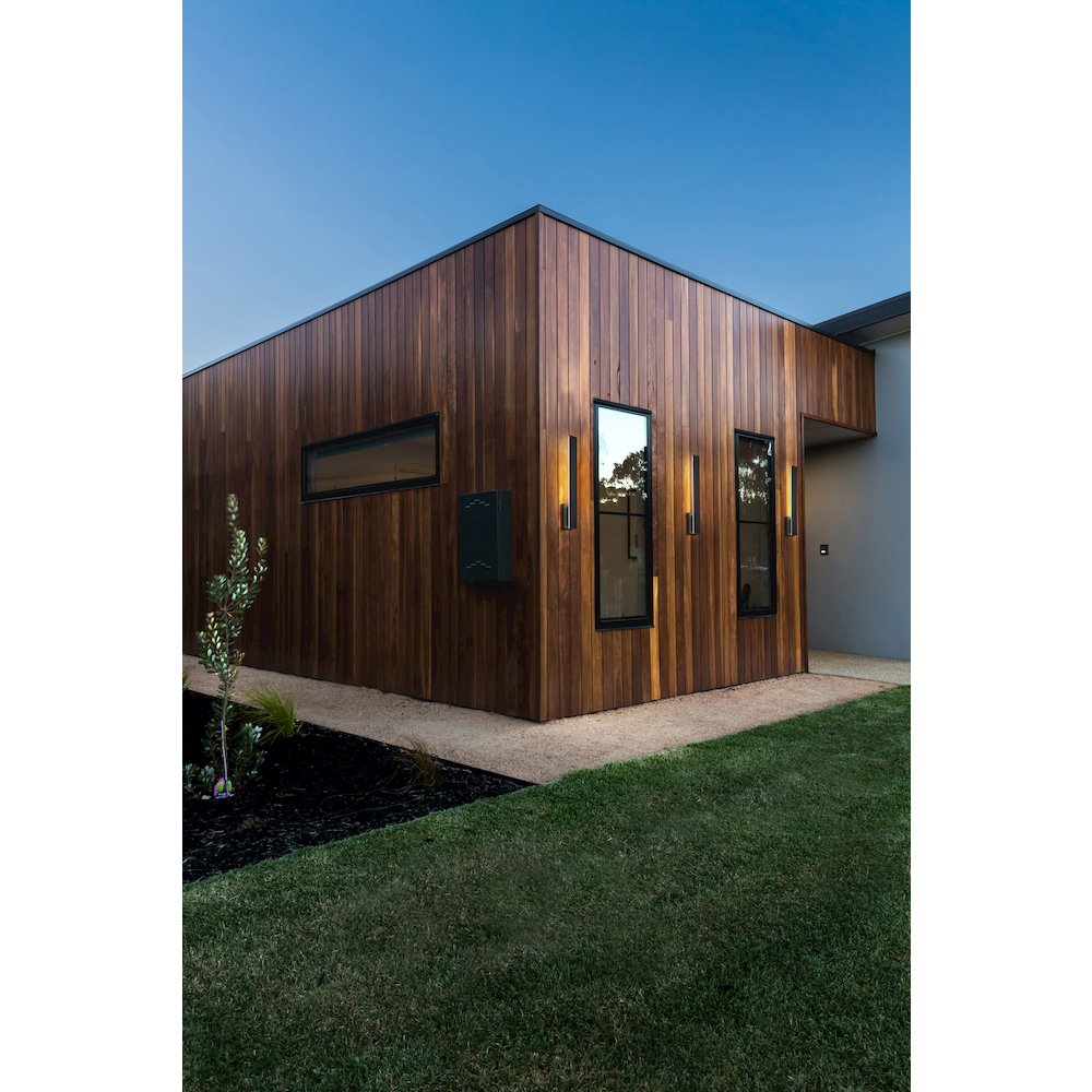 Z-Lite 2 Light Outdoor Wall Light. Picture 6