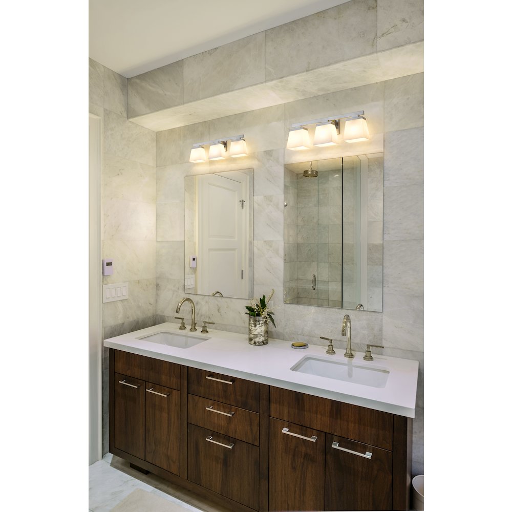 Z-Lite 3 Light Vanity. Picture 6