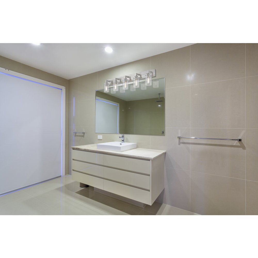 Z-Lite 5 Light Vanity. Picture 6