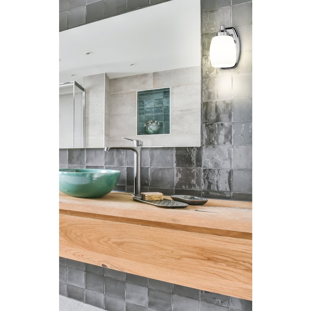 Z-Lite 1 Light Wall Sconce. Picture 6