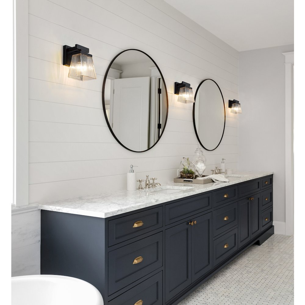 Z-Lite 1 Light Wall Sconce. Picture 6