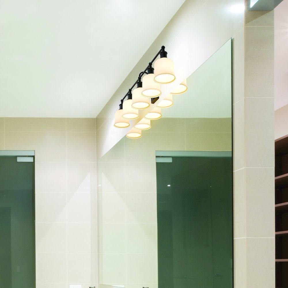Z-Lite 5 Light Vanity. Picture 6
