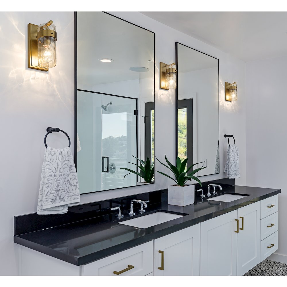 Z-Lite 1 Light Wall Sconce. Picture 7