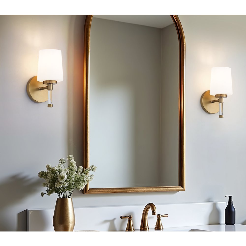 Z-Lite 1 Light Vanity, Modern Gold. Picture 6