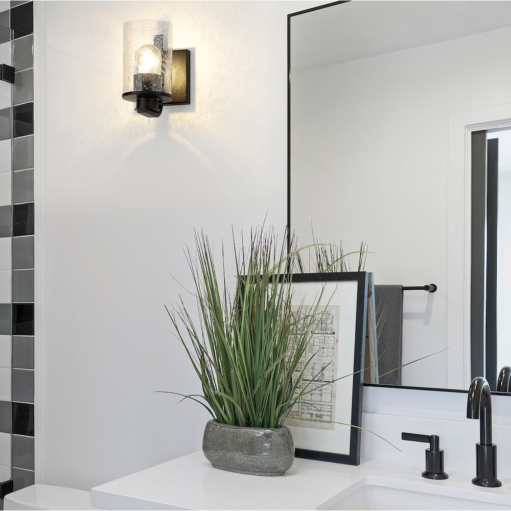 Z-Lite 1 Light Wall Sconce. Picture 6
