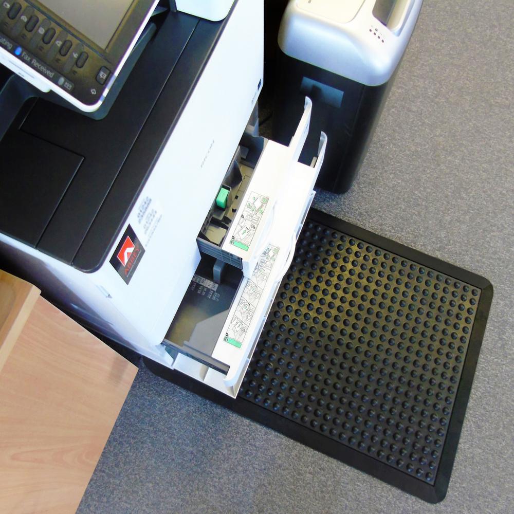 Doortex Black Anti-Fatigue BubbleMat - 35" x 60". Picture 4