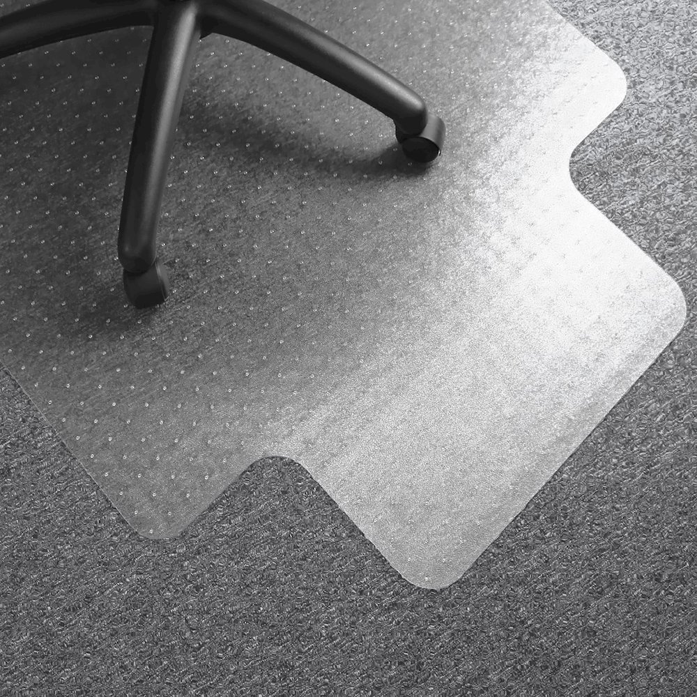 Computex® Anti-Static Vinyl Lipped Chair Mat for Carpets up to 3/8" - 36" x 48". Picture 2