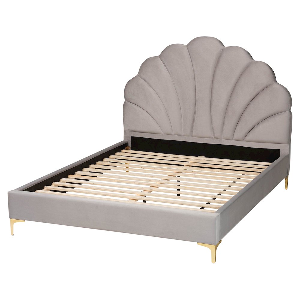 Glam and Luxe Light Grey Velvet Seashell-Headboard Queen Size Platform Bed. Picture 3