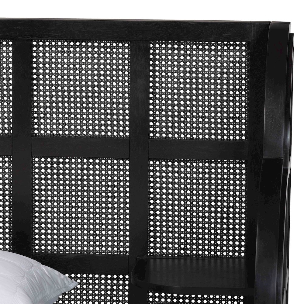 Cascadia Mid-Century Modern Ebony Black Wood Queen Size Wingback Platform Bed. Picture 4
