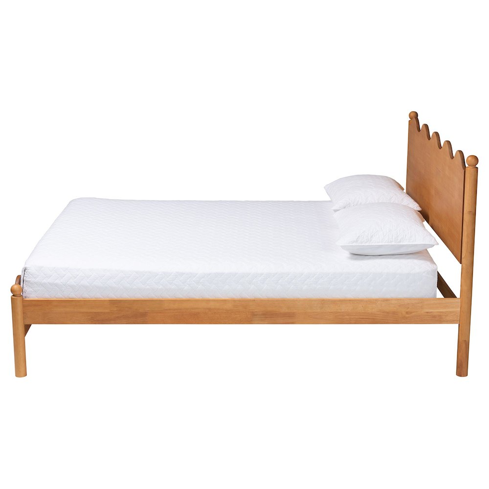 Malaya Modern Oak Brown Wood Queen Platform Bed with Scalloped Edges. Picture 2