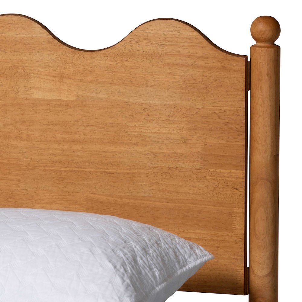 Malaya Modern Oak Brown Wood Queen Platform Bed with Scalloped Edges. Picture 4