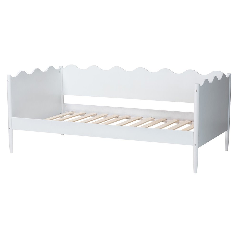 Malaya Modern White Wood Twin Daybed with Scalloped Edges. Picture 3