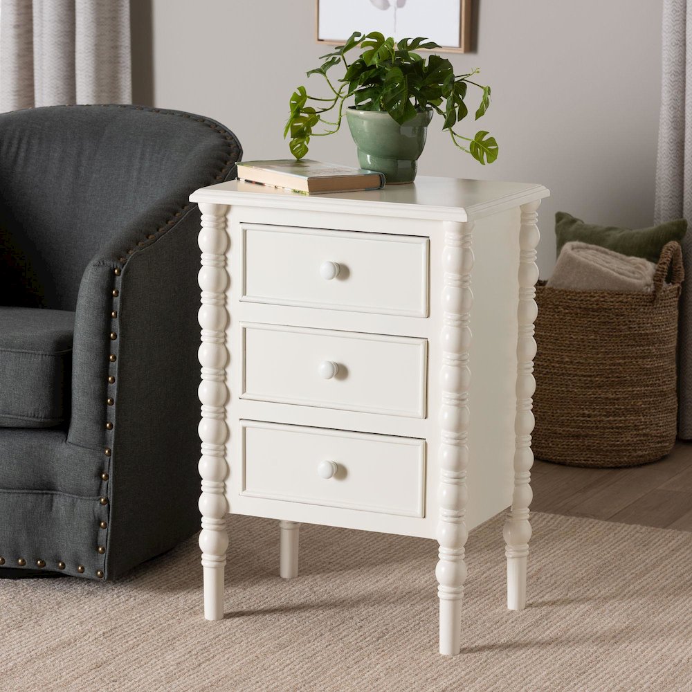 Malinda Classic White Wood 3-Drawer End Table with Spindle Legs. Picture 9
