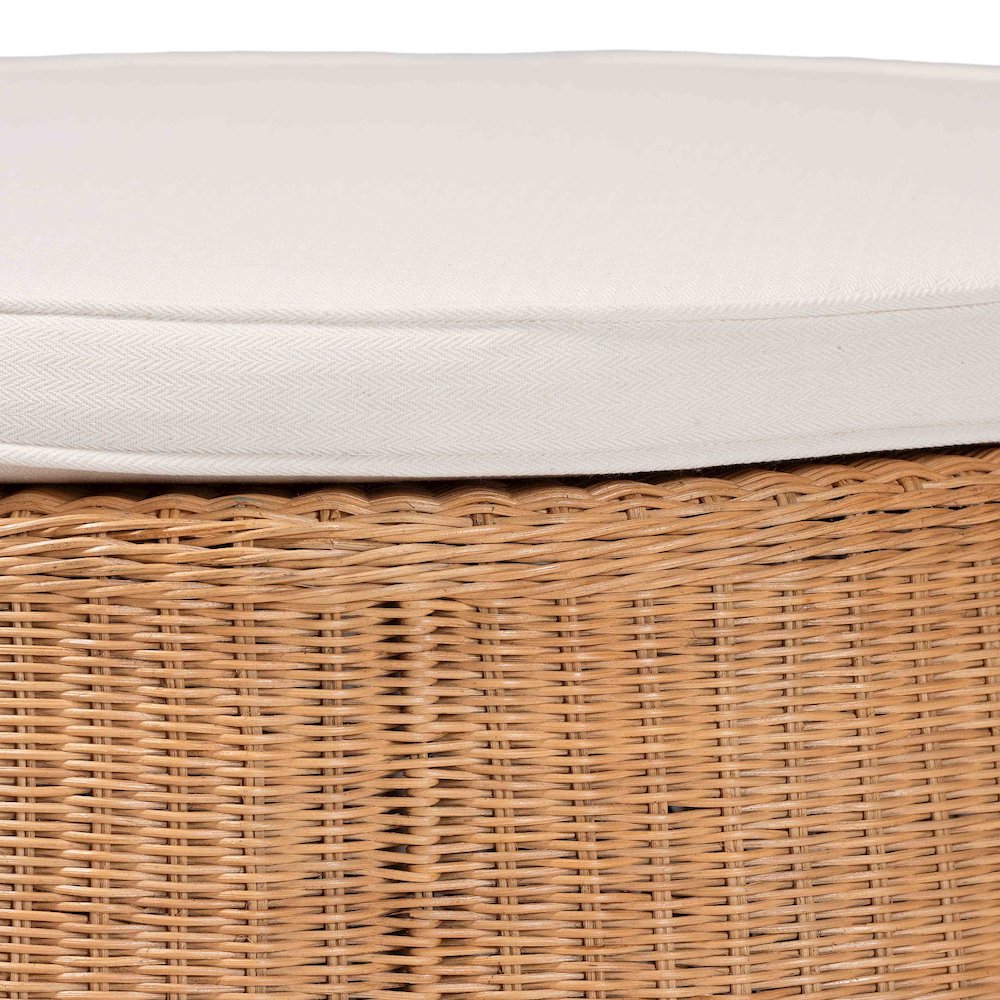 Palm Scallop Natural Rattan Ottoman. Picture 2
