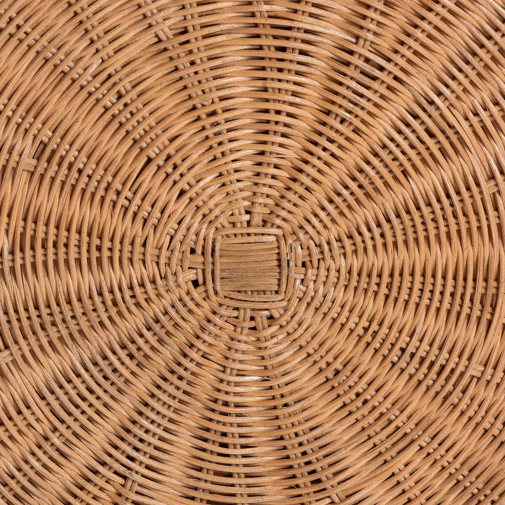 Palm Scallop Natural Rattan Ottoman. Picture 4