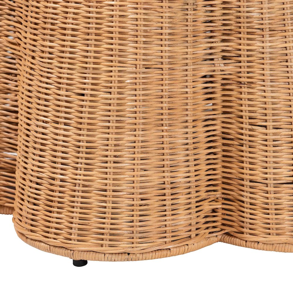 Palm Scallop Natural Rattan Ottoman. Picture 3