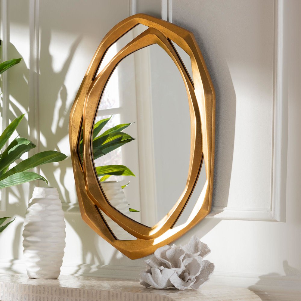 Halen Antique Goldleaf Accent Wall Mirror. Picture 3