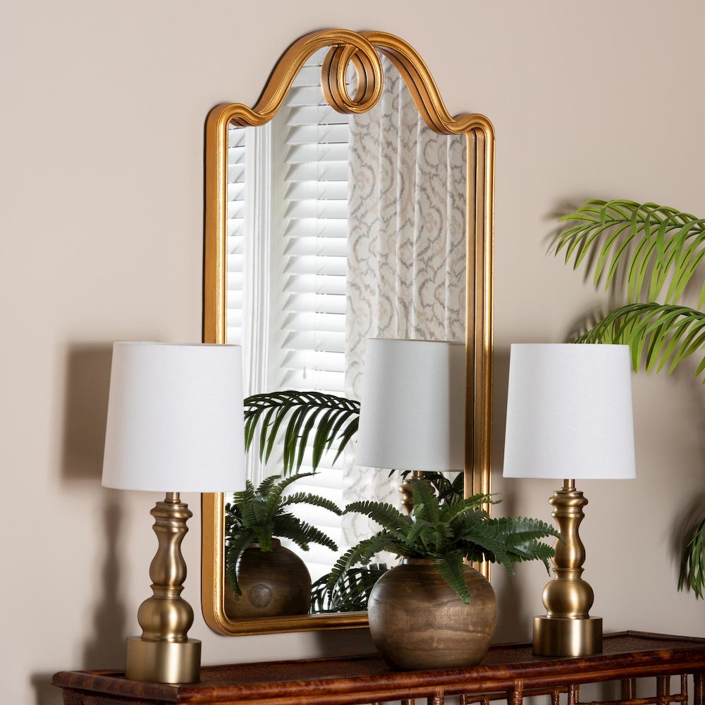 Elian Gold Wall Mirror with Decorative Top – Elegant Rectangular Accent Mirror for Entryway, Living Room, or Bedroom. Picture 5
