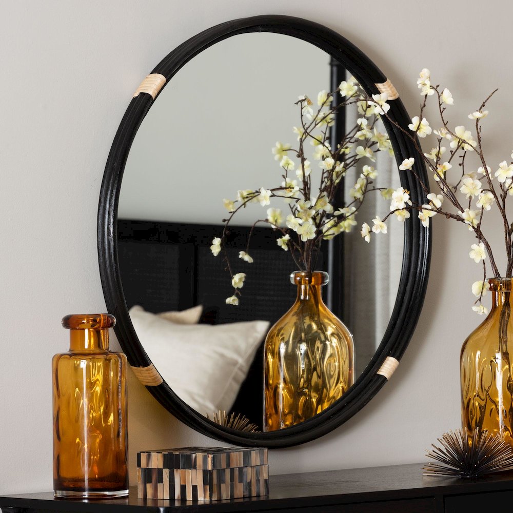 Fenicia Natural Rattan Mirror. Picture 3